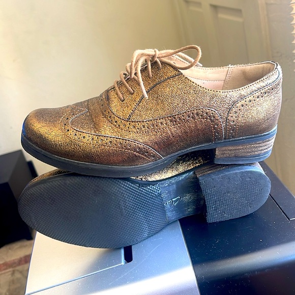 Classic Woman’s Shoes Clarks Metalic Color - Picture 1 of 7
